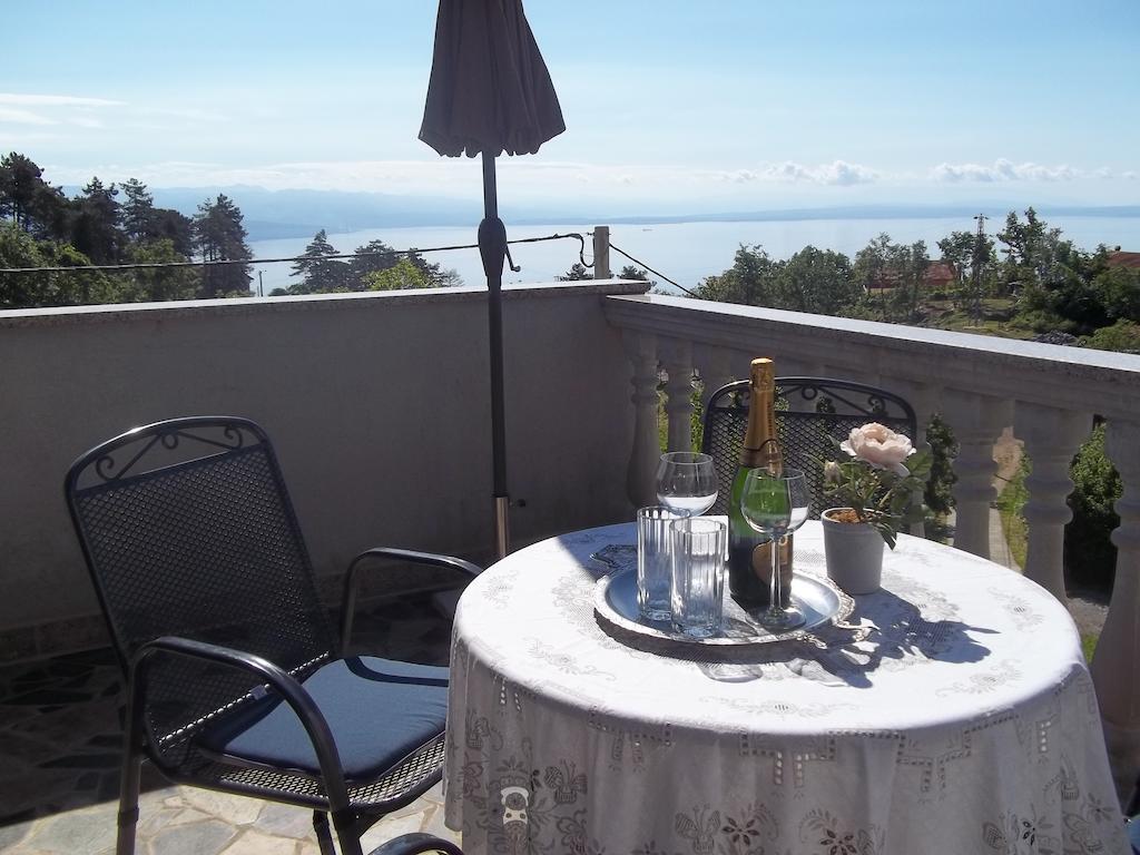 Apartments Ljubas Opatija Luaran gambar