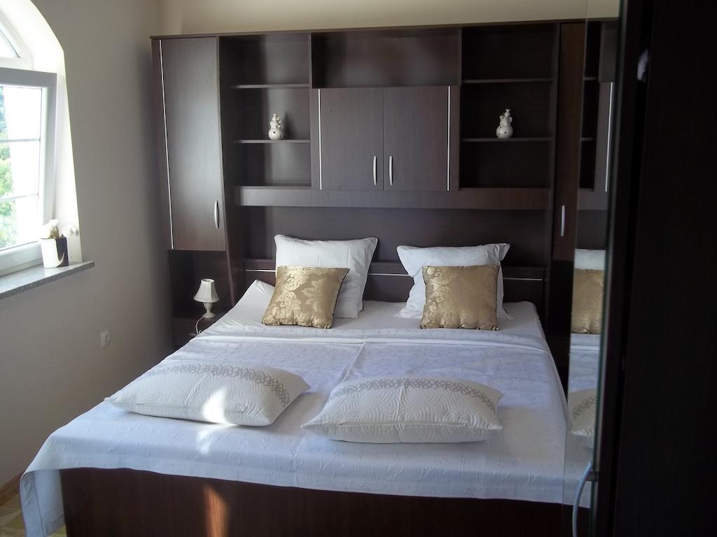 Apartments Ljubas Opatija Bilik gambar
